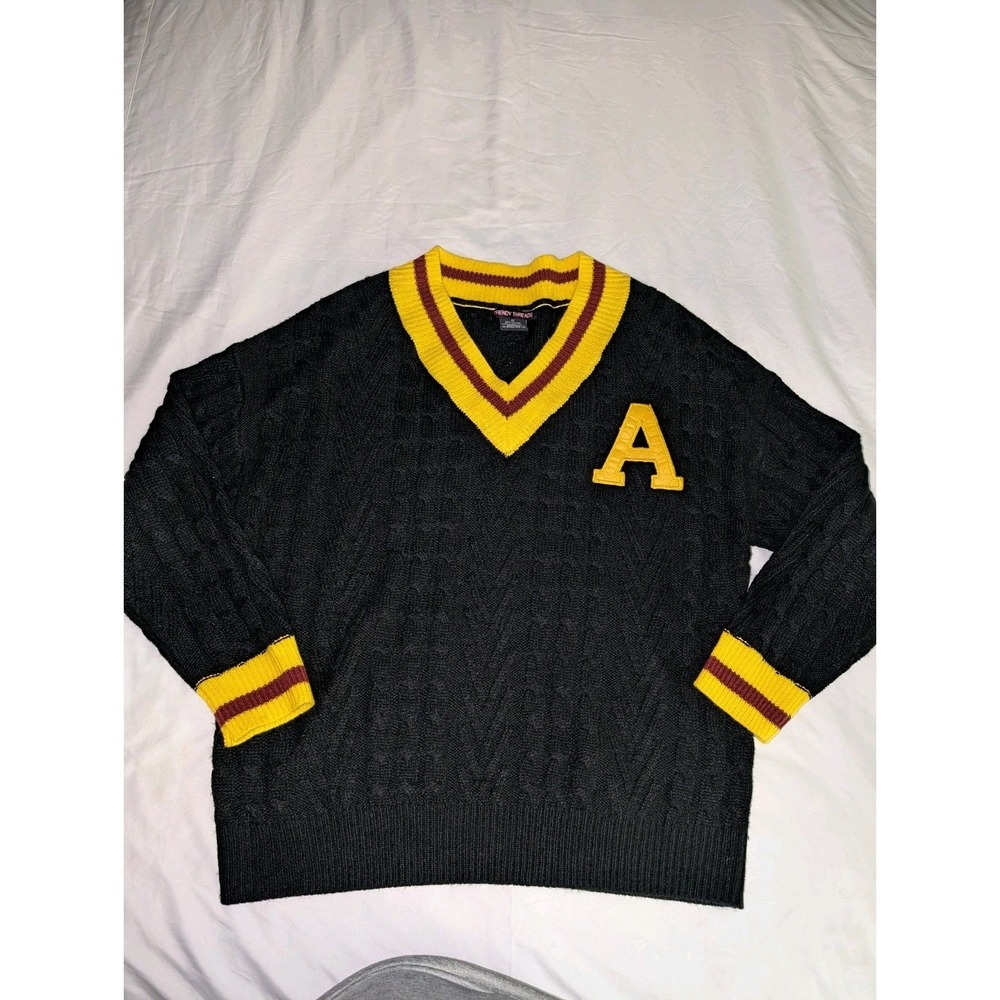 Trendy Threads Women's 2X Black‎ And Yellow Varsity Letter Style V-Neck Sweater